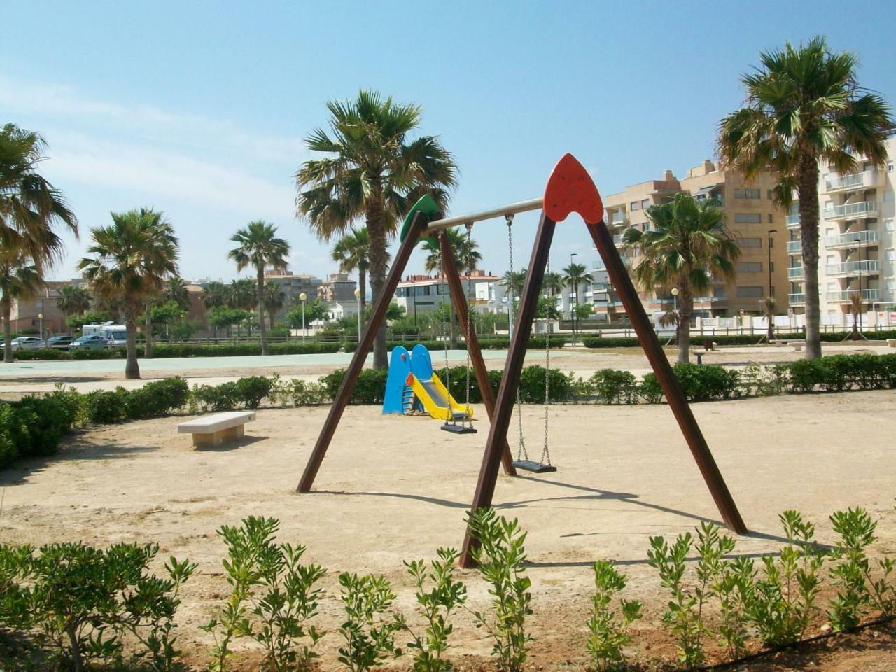 Neptuno Apartamento - Frente A La Playa Daimús Buitenkant foto