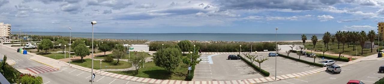 Neptuno Apartamento - Frente A La Playa Daimús Buitenkant foto